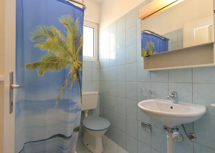 With Parking Space Stinjan, - 19643 Апартаменти Пула